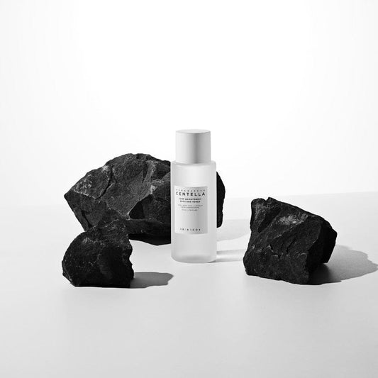 Skin1004 Madagascar Centella Tone Brightening Boosting Toner 210 ml – brightening tonic with centella for a more even complexion